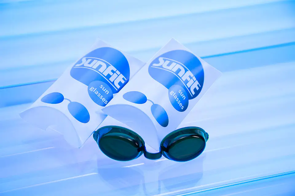 ultraSun Q14眼镜.png